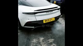 Aston Martin DBS Superleggera revs