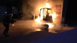 Chaotic scenes as police clash with protesters in Paris