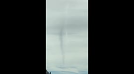Strange formation in the sky sparks “UFO” conspiracy