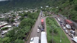 Huge rocks fall on the El Salvador international airport highway