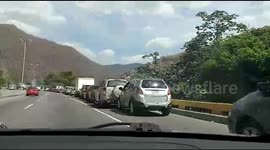 Long line of cars to fill gasoline in Venezuela