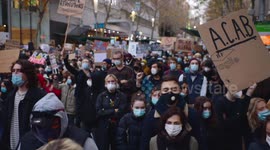 BLM protesters chant and march, Melbourne