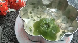 Vietnamese baker creates the 3D fish-themed gelatin cake