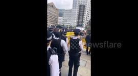 Statue of slave trader, Robert Milligan being taken down at Canary Wharf