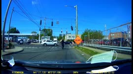 Plain clothes cops chase man on dirt bike