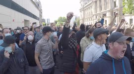 Hundreds of far-right protesters descend on Whitehall to 'protect symbols of British history'