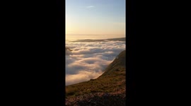 Picturesque footage shows blanket of clouds flow through Lake District valleys