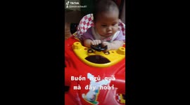 My baby was sleeping while sitting on the babycar
