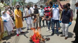 BJP supporters in Kashmir burn effigy of Chinese president