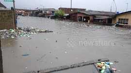 Heavy downpour in Lagos leaves roads and homes flooded