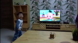 Hilarious toddler playing hide & seek game with his dad after watching PEEKABO