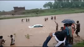 Newlywed couple saved from car fallen into Indian river