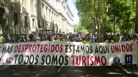 Tourism workers protest in Madrid