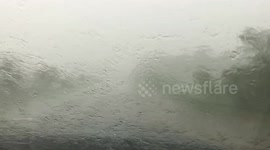 Difficult driving conditions as thunderstorm brings heavy rain to Quebec
