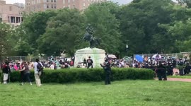 Police overtake Andrew Jackson statue at Lafayette Square