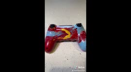 How to customise your gaming controller using DIY hydro dipping