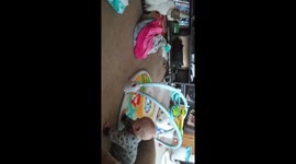Crazy baby J vs. Lazy cat
