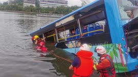 21 killed after bus full of passengers crashes into reservoir in China