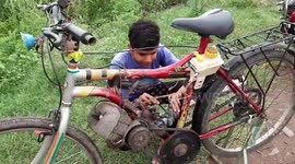 Teenage boy builds motorbike using junkyard scrap in central India