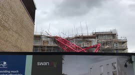 Crane collapsed in London
