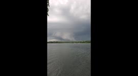 Huge tornado seen forming at Smith Lake, Minnesota