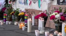 Vandalised Black Lives Matter memorial rebuilt by NYC community