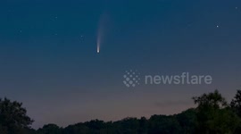 Stunning footage of Comet Neowise at sunrise over Ontario, Canada