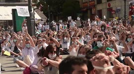 Student doctors demand better working conditions in Madrid