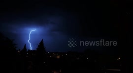 Spectacular summer thunder in Portugal