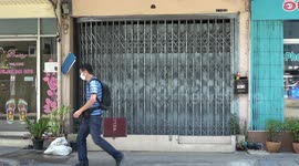 Businesses abandoned as Covid-19 decimates tourism industry in Bangkok