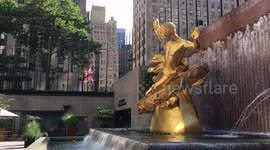 Rockefeller Center's famous statues are wearing face masks in solidarity with New Yorkers. July 31, 2020