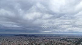Watch the hypnotic undulations of stratocumulus asperitas over Barcelona