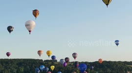 Hot air balloons hit the sky in Bristol's first socially distant Balloon Fiesta