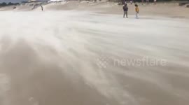 Wind direction shift = death by sand #Isaias @capitalweather #DEwx https://t.co/Nu1oeUcmWF