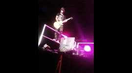 Guns N’ Roses guitarist DJ Ashba nails a fan with his cigarette!