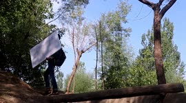 Open-air classes for students in Kashmir