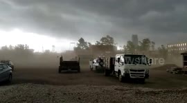 US: Storm Brings Gusty Winds To Omaha, NE