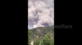 US: Colorado Grizzly Creek Fire Prompts Residents To Evacuate