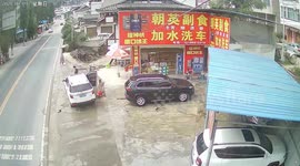 Chinese toddler miraculously survives after being run over by car
