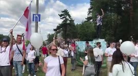 Belarus: Crowds Swarm Streets To Show Solidarity With Protests Against Election Results 6
