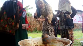 PRESERVE RENDANG TO YOUNG GENERATIONS