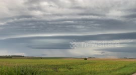 Man stop to record Storm Clouds in Minnesota