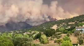 River Fire In Salinas, Calif grows to 10,000 acres