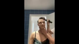 Supportive partner shaves girlfriend's head, then surprises her by doing his own