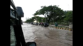 Flooding at the Kemayoran entrance to the toll road