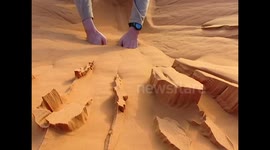 Making sand patterns in the Sahara desert