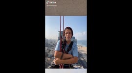 Noa the TikTok window washer 5