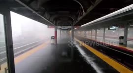 New York thunderstorm ransacks city, subway goers