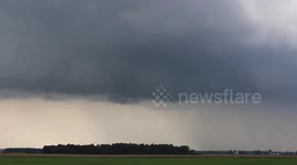 Massive wall cloud in Ontario