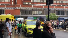 Heavy police presence outside north London shopping centre